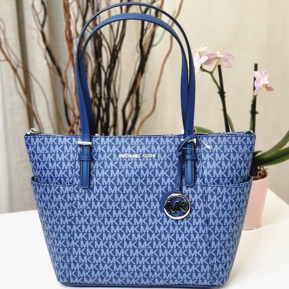 Michael Kors Handbags - NEW! Michael Kors Jet Set East West Blue Signature Logo Tote Bag Purse